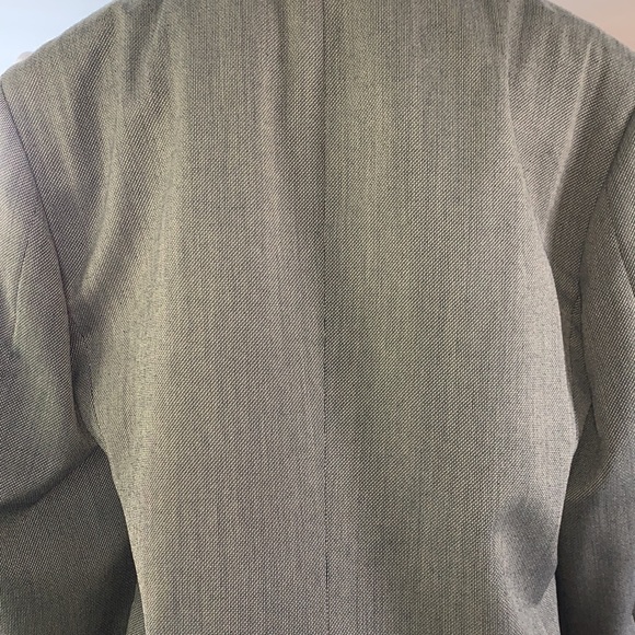 J. FERRAR Suit Coat Sz 42R - Picture 5 of 12